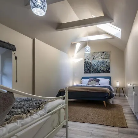Newly Renovated Stylish Self-Catering Apartment Apartment Kenmare