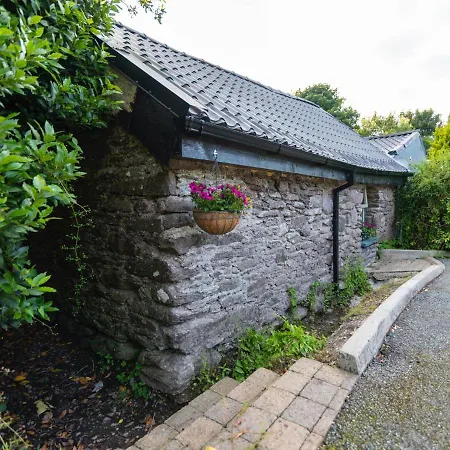 Apartment Newly Renovated Stylish Self-Catering Apartment *
