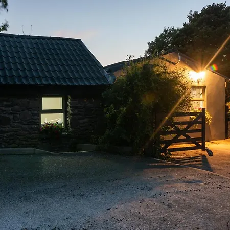 Apartment Newly Renovated Stylish Self-Catering Apartment Kenmare